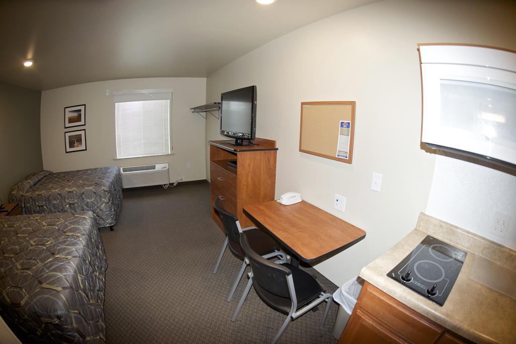 Woodspring Suites Williston Zimmer foto