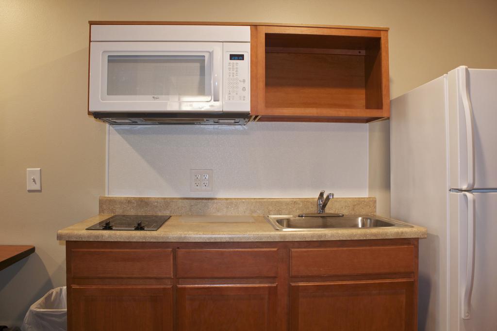 Woodspring Suites Williston Zimmer foto