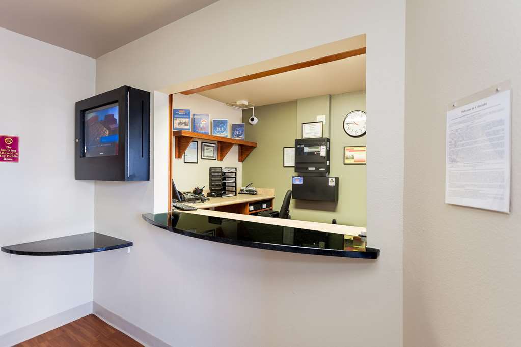 Woodspring Suites Williston Interior foto