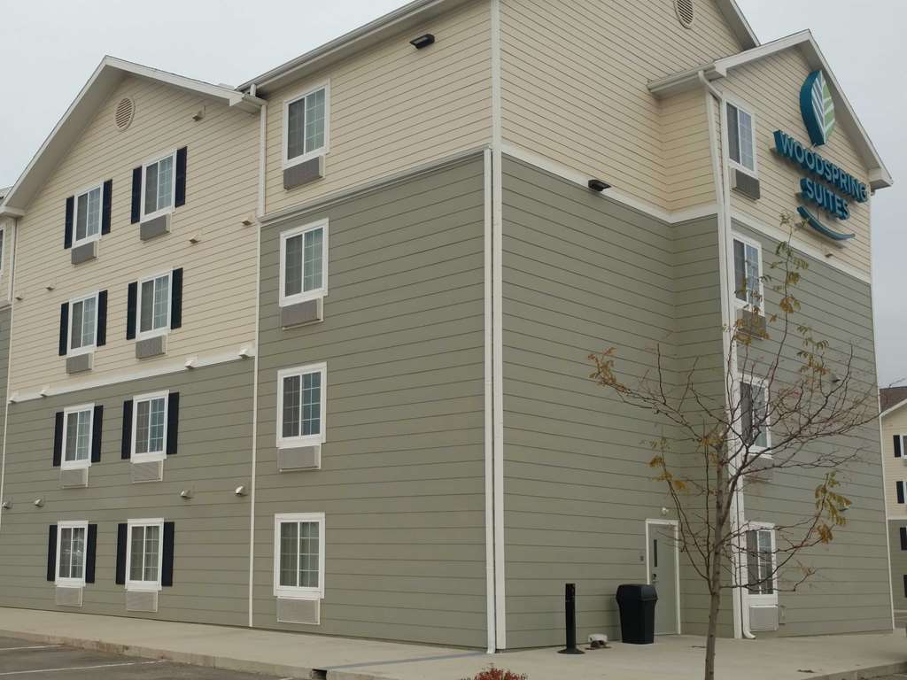 Woodspring Suites Williston Exterior foto