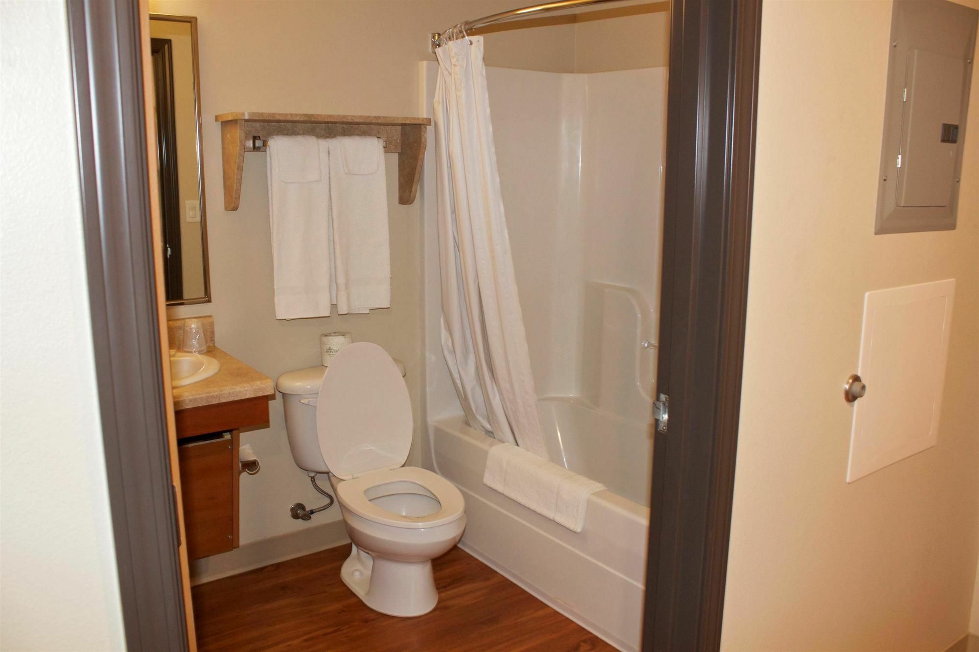Woodspring Suites Williston Exterior foto